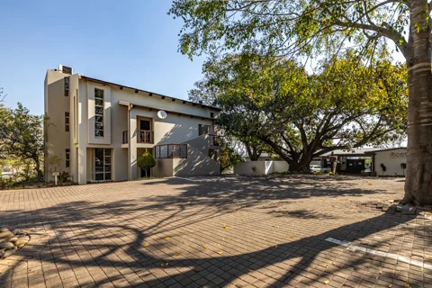 Facilities | Loerie's Call Guest House & Francolin Lodge