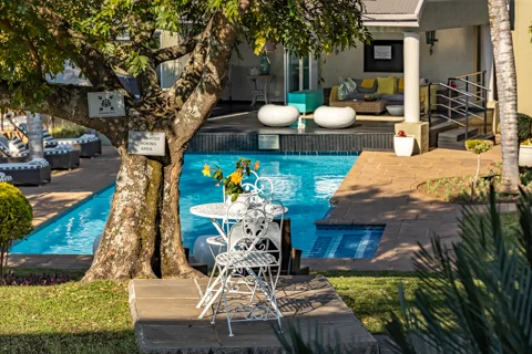 Facilities | Loerie's Call Guest House & Francolin Lodge