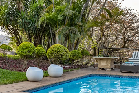 Facilities | Loerie's Call Guest House & Francolin Lodge