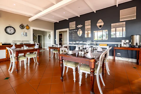 Facilities | Loerie's Call Guest House & Francolin Lodge