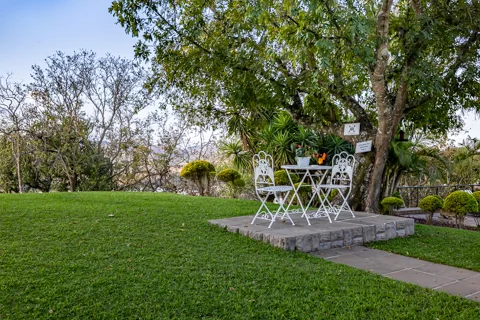 Facilities | Loerie's Call Guest House & Francolin Lodge