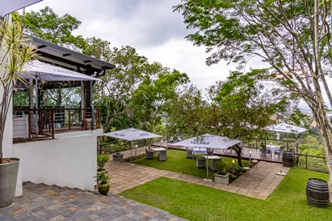 Orange Restaurant | Loerie's Call Guest House & Francolin Lodge